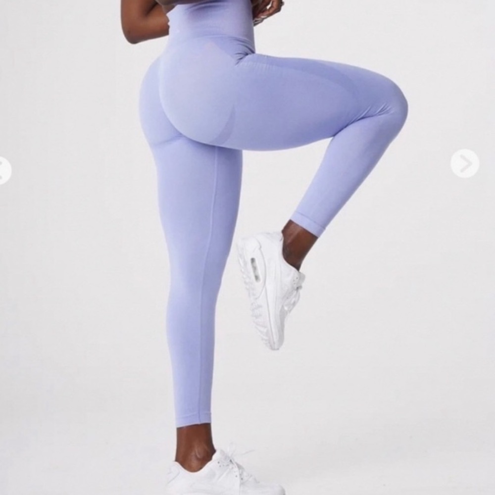 NVGTN periwinkle contour leggings